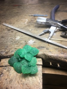 A wax carving at the workshop. I practiced sculpture for 14 years, and I deeply believe that jewelry is an art form, a means of expression like painting, sculpture, photography… I often say that jewelry is wearable sculpture. Craftsmanship is essential, and each step in creating a jewel is extraordinary.