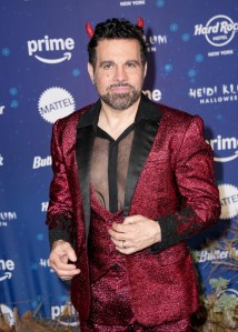 Mario Cantone