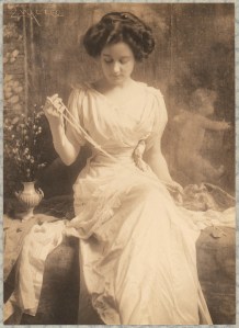 KC8ACK The Pearl Necklace, 1900s, Platinum print, Photographs, Frank Eugene (American, New York 18651936 Munich