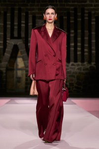 Carolina Herrera Resort 2025 Collection