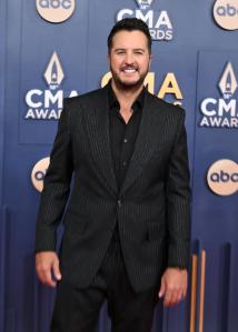 LUKE BRYAN at The 58th Annual CMA Awards at Bridgestone Arena on November 20, 2024 in Nashville, Tennessee.