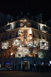 A look at the Dior holiday windows for 2024.