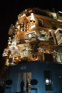 A look at the Dior holiday windows for 2024.