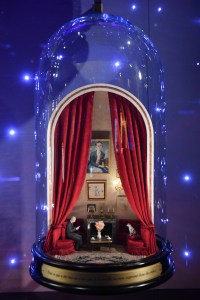 A look at the Dior holiday windows for 2024.