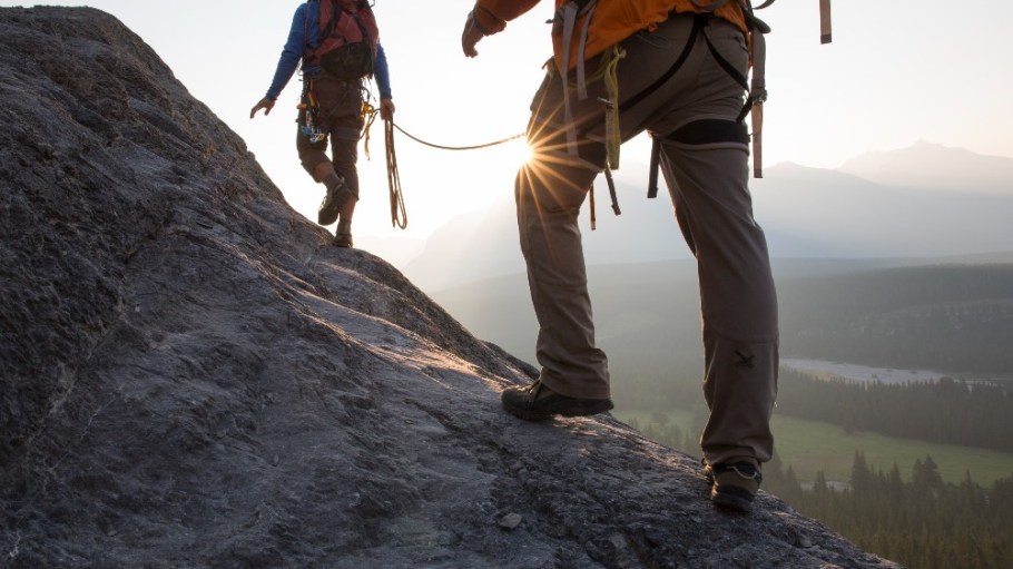 Garment worker rights group Fair Wear has joined forces with the European Outdoor Group (EOG).