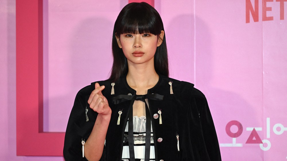Hoyeon attends the global premiere of "Squid Game" on Dec. 9 in Seoul, red carpet, Netflix, Louis Vuitton