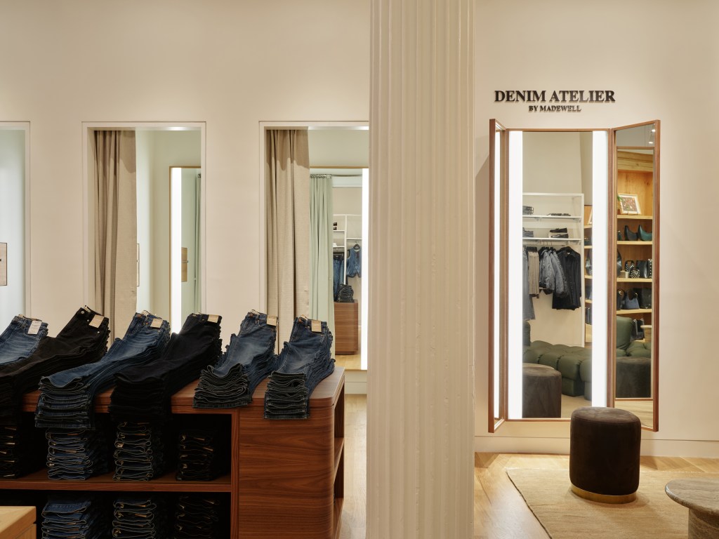 The denim bar