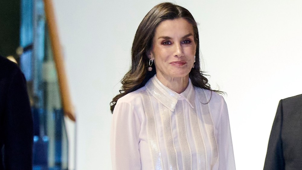 Queen Letizia of Spain attends the premiere of the opera 'Il Trittico' on the occasion of the centenary of the death of Giacomo Puccini at the Euskalduna Palace on November 29, 2024 in Bilbao, Spain.