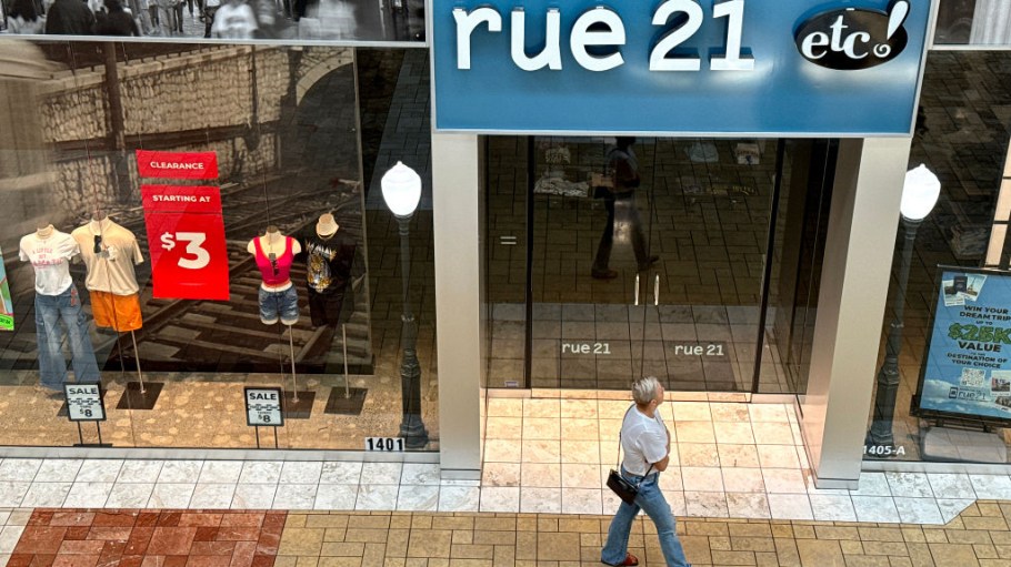Fashion and home retailers in 2024 saw a higher rate of store closures than in 2023, impacted by the rise in bankruptcies and liquidations.
