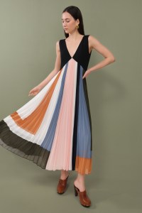 Veronica Beard Pre-Fall 2025 Collection