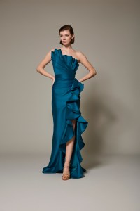 Badgley Mischka, Pre-Fall 2025 Collection