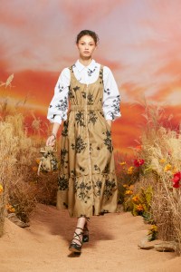 Cinq-a-Sept Pre-Fall 2025 Collection