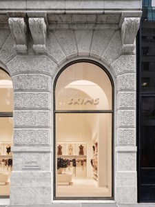 A look inside the new Skims store on 5th Avenue.