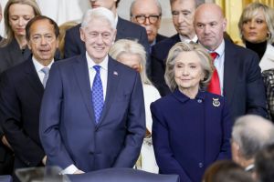 WASHINGTON, DC - JANUARY 20: Former President Bill Clinton (L) and former US Secretary of State Hillary Clinton (R) arrive to attend the United States Capitol on January 20, 2025 in Washington, DC. Donald Trump takes office for his second term as the 47th President of the United States. (Photo by Shawn Thew-Pool/Getty Images)