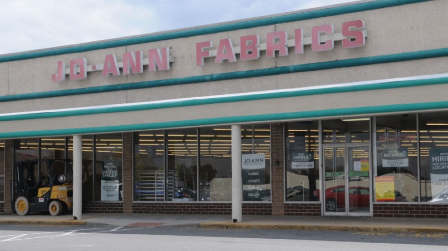 Fabrics chain Joann Inc. completed a tour in Chapter 11 last year, and is said to be facing liquidity constraints once again.
