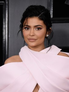 TV personality Kylie Jenner arrives for the 61st Annual Grammy Awards on February 10, 2019, in Los Angeles. (Photo by VALERIE MACON / AFP)        (Photo credit should read VALERIE MACON/AFP via Getty Images)