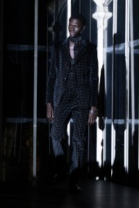 MM6 Maison Margiela Fall 2025 Men's Ready-to-Wear Collection at Pitti Uomo