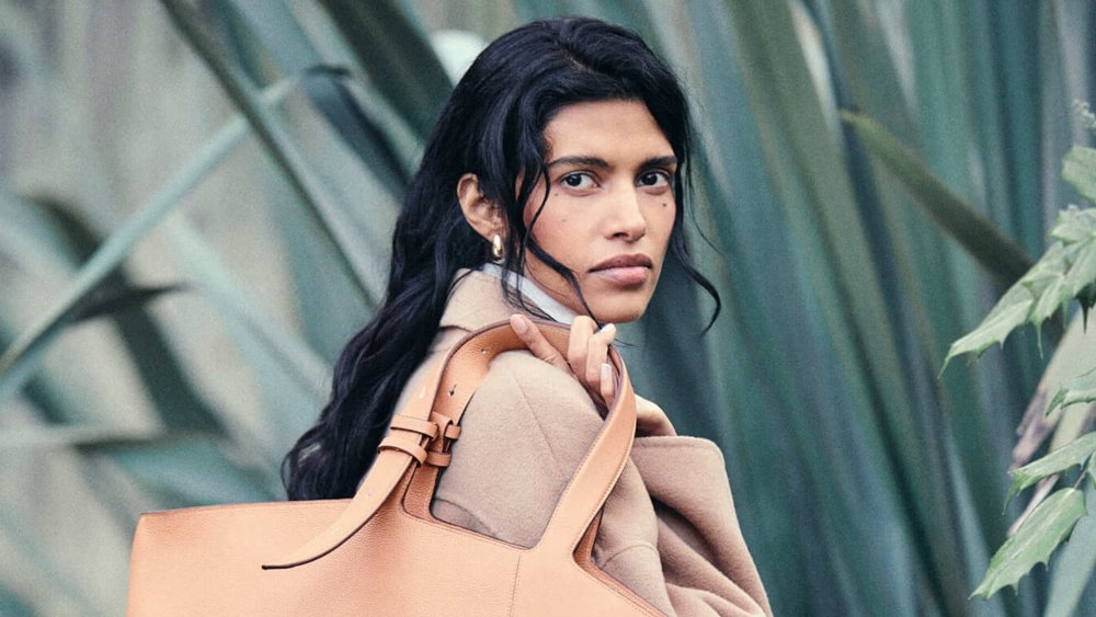 A look from the Radley London Spring 2025 campaign.