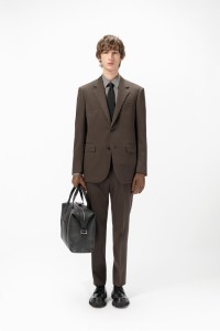 Corneliani Men's Fall 2025 Ready-to-Wear Collection at Milan Men's Fashion Week