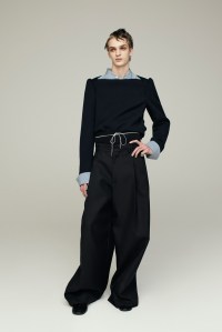 Dries Van Noten Men's Fall 2025 Ready-to-Wear Collection at Paris Men's Fashion Week