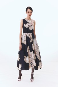 Giambattista Valli Pre-Fall 2025 Ready-to-Wear Collection at Paris Men's Fashion Week