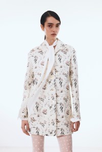 Giambattista Valli Pre-Fall 2025 Ready-to-Wear Collection at Paris Men's Fashion Week