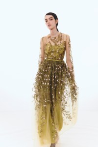Giambattista Valli Pre-Fall 2025 Ready-to-Wear Collection at Paris Men's Fashion Week