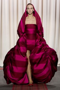 Giambattista Valli 2025 Spring Couture at Paris Couture Week