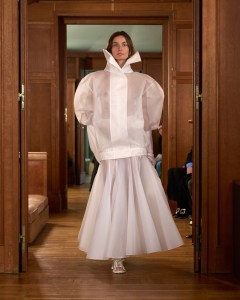 Jacquemus Fall 2025 Ready-to-Wear Collection