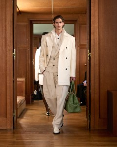 Jacquemus Fall 2025 Ready-to-Wear Collection