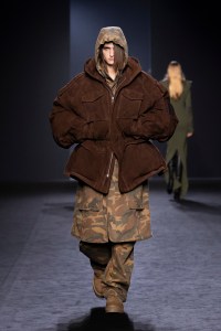 Juun.JFall 2025 Ready-to-Wear Collection at Paris Men's Fashion Week