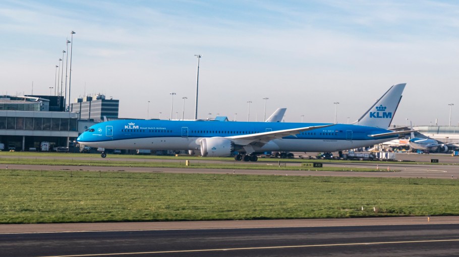 Air cargo demand is expected to taper off in 2025, but projections from the IATA foresee 6 percent growth for the coming year.