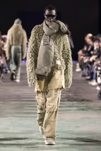 Maison Mihara Yasuhiro Fall 2025 Ready-to-Wear Collection