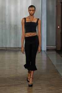 Nensi Dojaka Spring 2025 Ready-to-Wear Collection