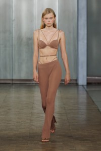 Nensi Dojaka Spring 2025 Ready-to-Wear Collection
