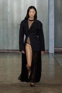 Nensi Dojaka Spring 2025 Ready-to-Wear Collection