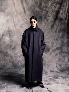 MKDT Studio coat; NN.07 T-shirt and pants; Cos shoes;
Moscot sunglasses.