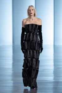 Rahul Mishra Spring 2025 Couture at Paris COuture Week