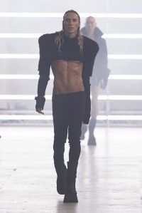 Rick Owens Men's Fall 2025 Ready-to-Wear Collection at Paris fashion Week