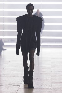 Rick Owens Men's Fall 2025 Ready-to-Wear Collection at Paris fashion Week