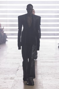Rick Owens Men's Fall 2025 Ready-to-Wear Collection at Paris fashion Week