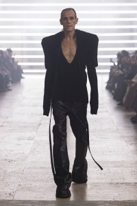 Rick Owens Men's Fall 2025 Ready-to-Wear Collection at Paris fashion Week