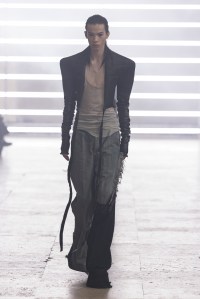 Rick Owens Men's Fall 2025 Ready-to-Wear Collection at Paris fashion Week