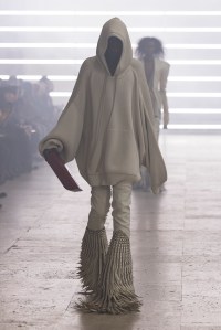 Rick Owens Men's Fall 2025 Ready-to-Wear Collection at Paris fashion Week