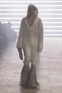 Rick Owens Men's Fall 2025 Ready-to-Wear Collection at Paris fashion Week