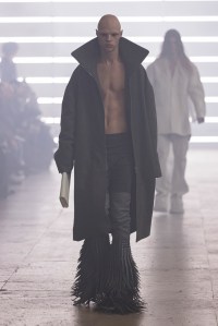Rick Owens Men's Fall 2025 Ready-to-Wear Collection at Paris fashion Week