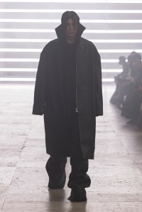 Rick Owens Men's Fall 2025 Ready-to-Wear Collection at Paris fashion Week