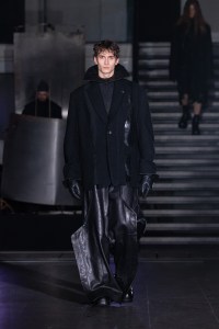 Songzio Fall 2025 Ready-to-Wear Collection