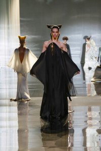 Stephane Rolland Spring 2025 Couture