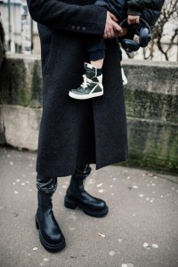 Street Style at Paris Men's Fashion Week Fall 2025